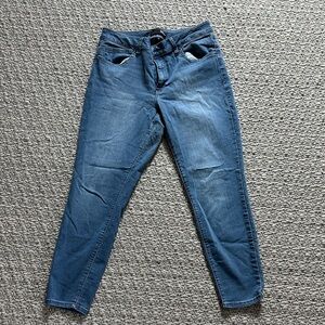 1822 Denim Dark Wash Jeans
